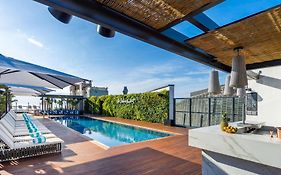 Sofitel Barcelona Skipper